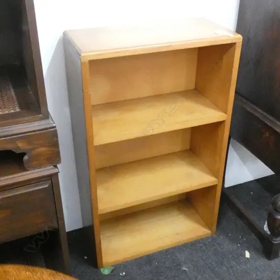 OAK BOOKSHELF...