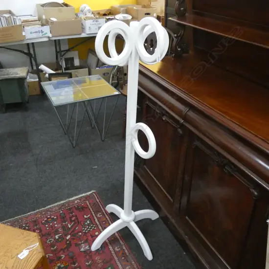 WHITE PAINTED COAT STAND H.1285mm