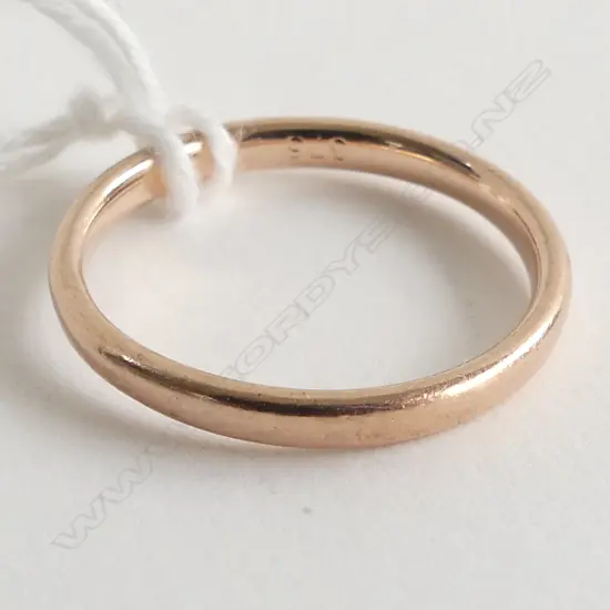 (60) 9CT ROSE GOLD WEDDING BAND