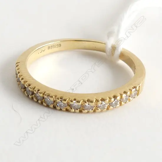 (78) 18CT GOLD DIAMOND ETERNITY RING 0.20ct 2.2gm