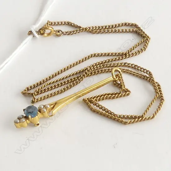 (90) 18CT GOLD BLUE STONE & PEARL PENDANT ON PLATED CHAIN