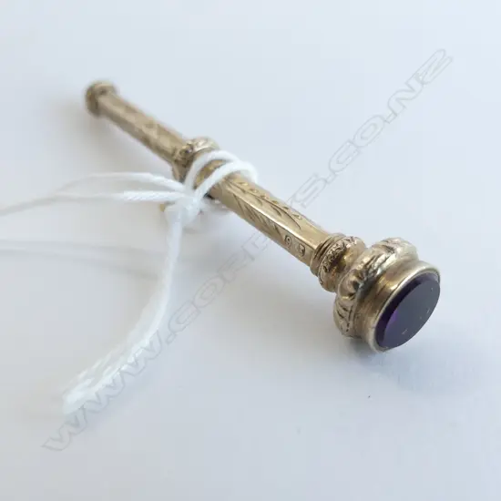 VICT. 9CT GOLD PROPELLING PENCIL COMPLETE PURPLE STONE END
