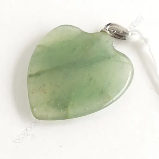 (75) MOSS AGATE HEART PENDANT