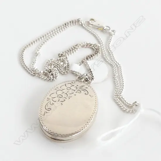 ENGRAVED SILVER LOCKET ON SILVER CHAIN