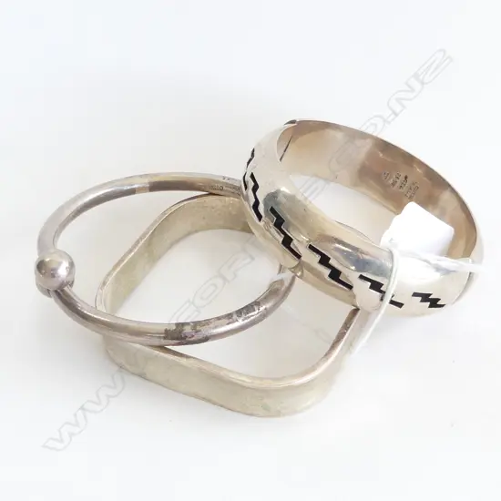 3 MEXICAN SILVER BANGLES 95 GRAMS