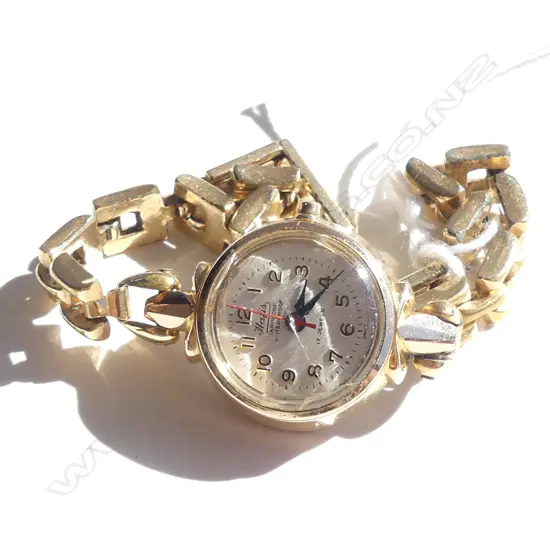 VINTAGE LADIES GOLD PLATED WATCH 