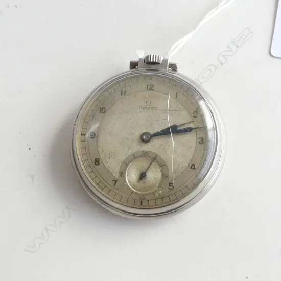 OMEGA GENTS VINTAGE OPEN FACE POCKET WATCH running