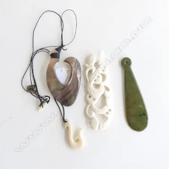 MAORI BONE CARVING ETC