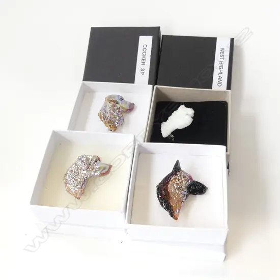 NEIL HARRIS DECORATIVE GLASS JEWELLERY; 4 ASST DOG BROOCHES - EACH IN INDIVIDUAL BOX...