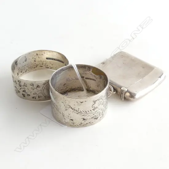 STG SILVER VESTA (A/F)+ 2 STG SILVER NAPKIN RINGS 73.9GMS