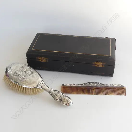 STG SILVER BACKED CHERUB BRUSH & COMB SET - IN ORIGINAL BOX, BIRMINGHAM 1907