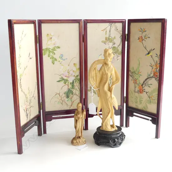 2 ORIENTAL RESIN FIGURES; H.290 / 130mm + 4 PANEL HAND PAINTED DOUBLE SIDED FOLDING SCREEN H.370mm