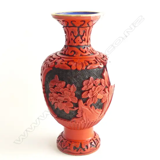 CINNABAR VASE H.200mm