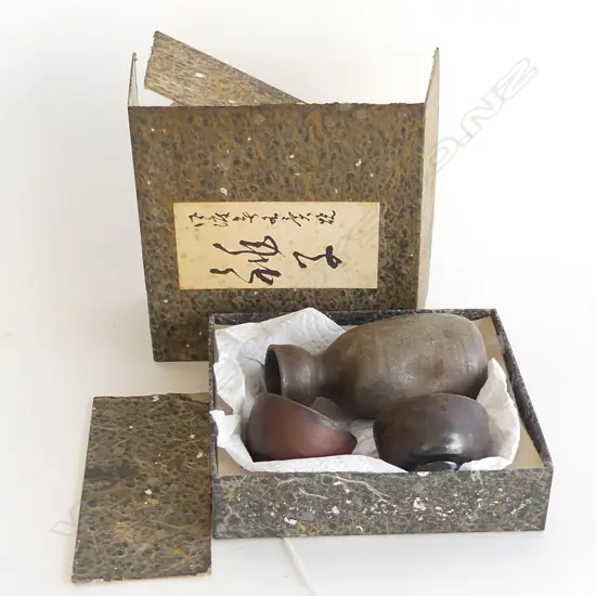 JAPANESE SAKE SET