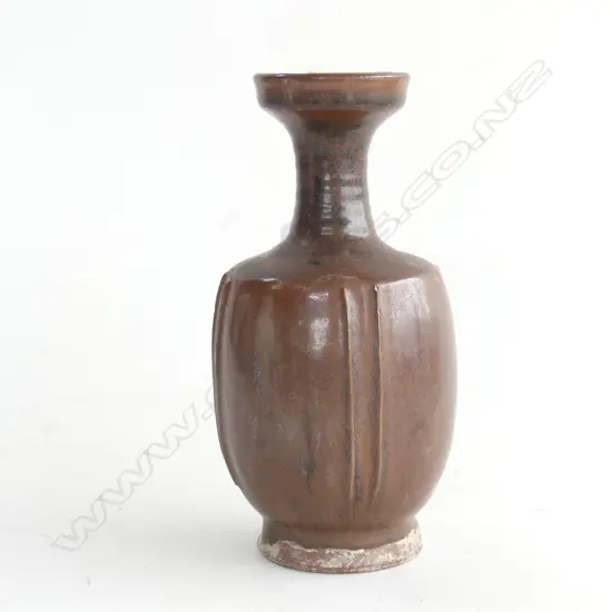 ORIENT BROWN GLAZE POTTERY VASE H. 210MM