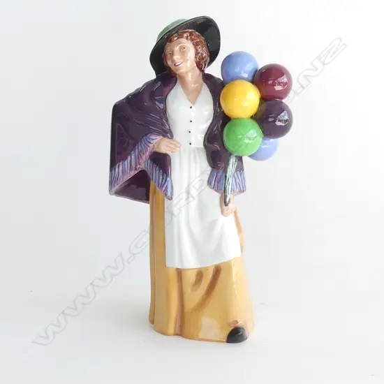 (20690) ROYAL DOULTON 'BALLOON LADY' H. 215mm