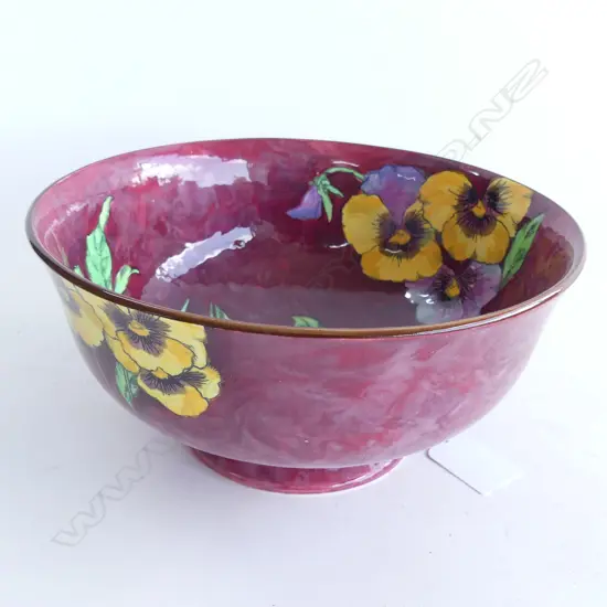ROYAL DOULTON PANSY BOWL PLUM COLORED COLOURWAY #D6402 H, 95mm x W. 190mm