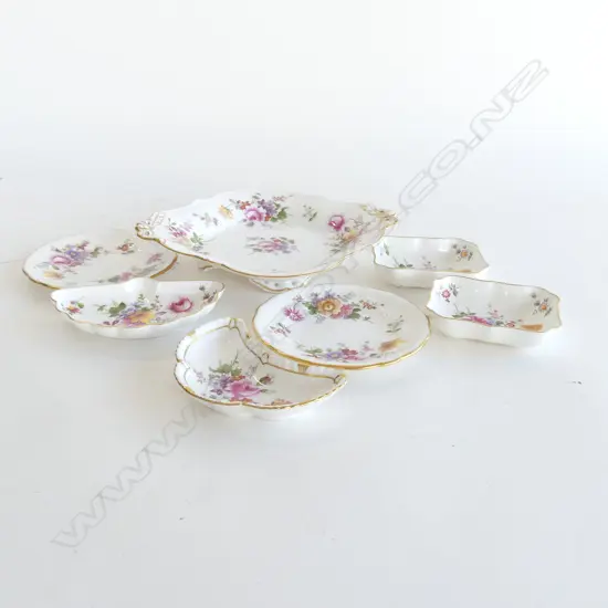 7 PCES, ROYAL CROWN DERBY, DERBY POSIES. DISH (L225MM), 2 SM PLATES & 4 SM ASST. DISHES, MIX OF GREEN & RED STAMPS