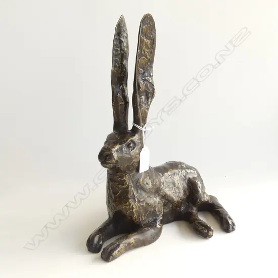 BRONZED SEATED HARE RABBIT H.315mm