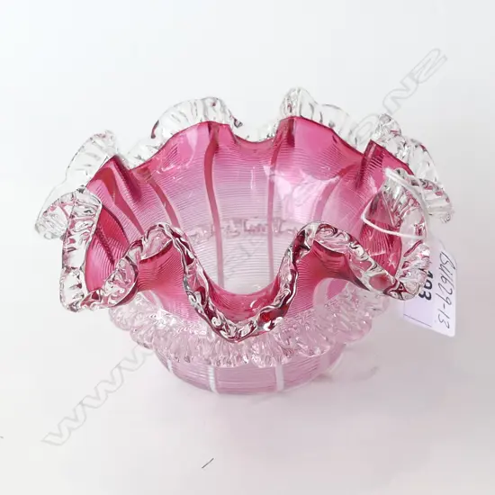 STOURBRIDGE CRANBERRY GLASS BOWL APPLIED DECORATION Dia.145mm