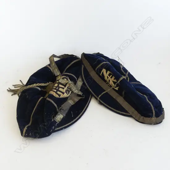 (20749) 2 RUGBY LEAGUE HATS 1913 & 1915 AF