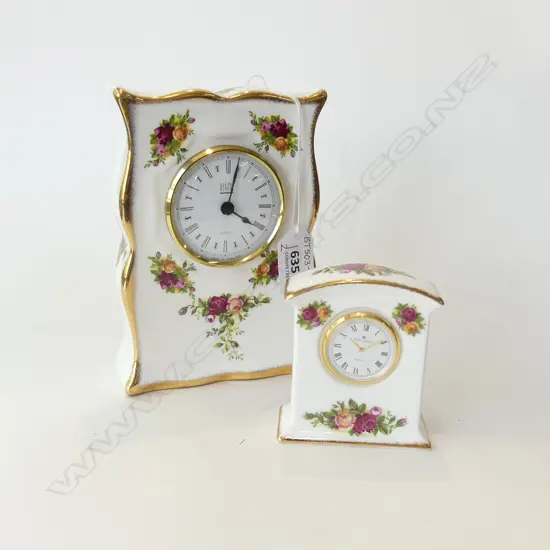 2 ROYAL ALBERT OLD COUNTRY ROSES BATTERY OP. MANTLE CLOCKS, MADE IN ENGLAND H  85 & 160MM