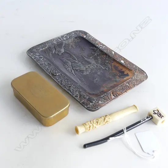 JAPANESE COPPER DISH - w. PROVENANCE + 2 CHINESE IVORY SMOKING PIPES + BRASS SNUFF BOX (HOLLAND AMERIKA LINE W.95mm
