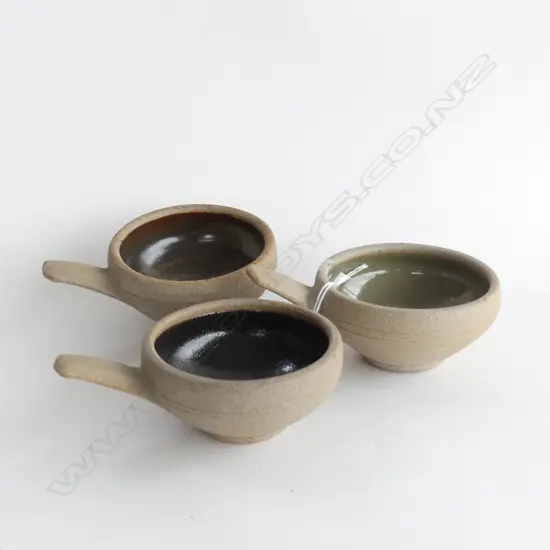 3 ASST BERNARD LEACH POTTERY LADLES L 125MM