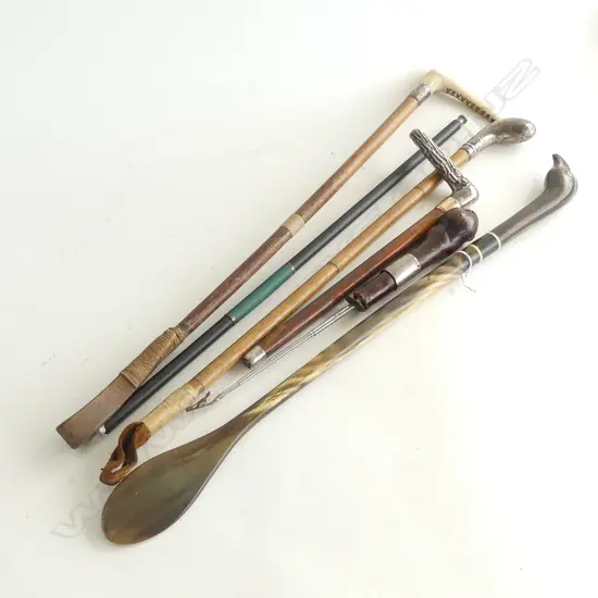 (11) 6 ITEMS INCLUDING 3 RIDING CROPS & 1 SPATULA SHAPED OF HORN