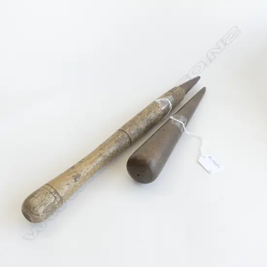 WOODEN FID AND CROQUET PEG L410 MM