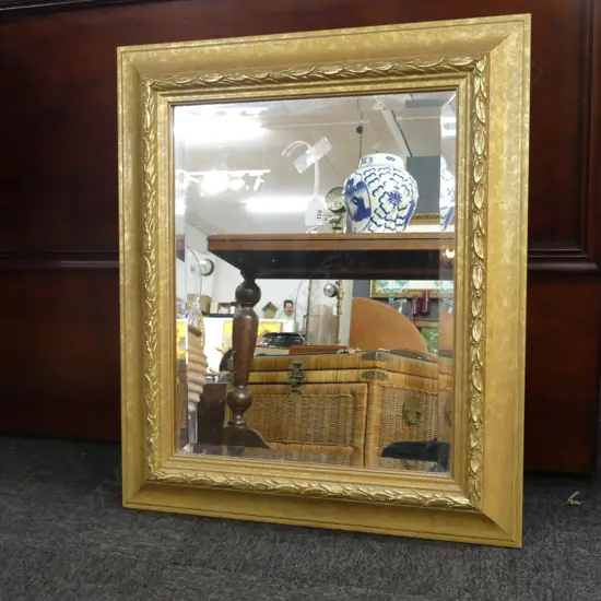 GILT FRAMED MIRROR 665x565mm