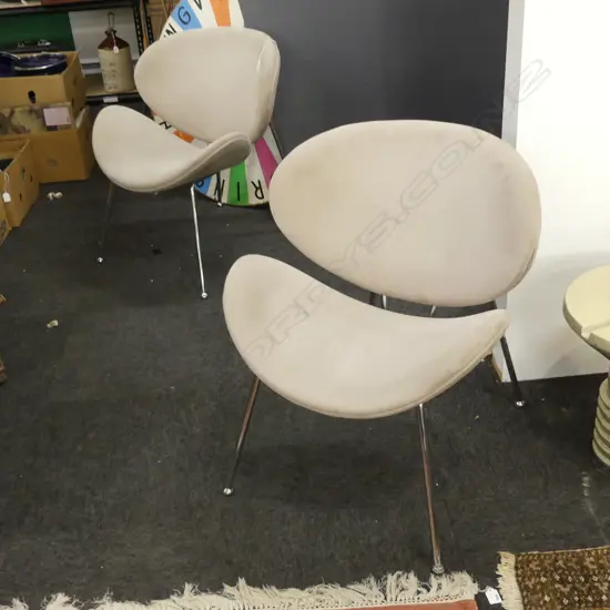 PR PIERRE PAULIN 'ORANGE SLICE' STYLE CHAIRS IN BEIGE UPHOLSTERY