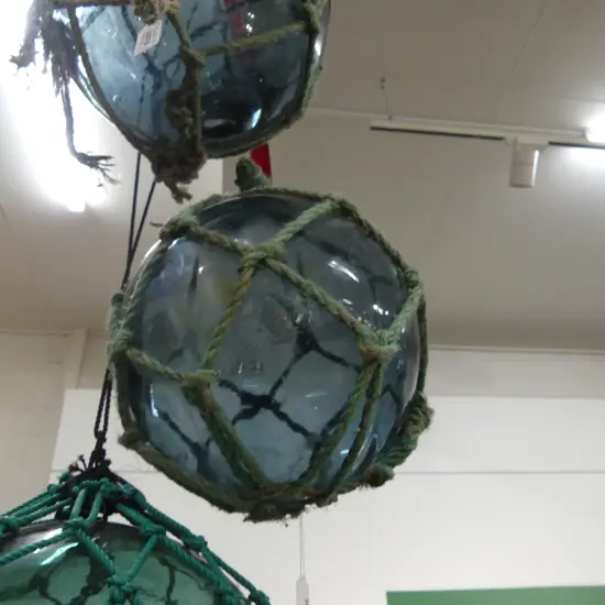 OLD JAPANESE HOKKAIDO GLASS BUOY W NETTING Dia.300mm