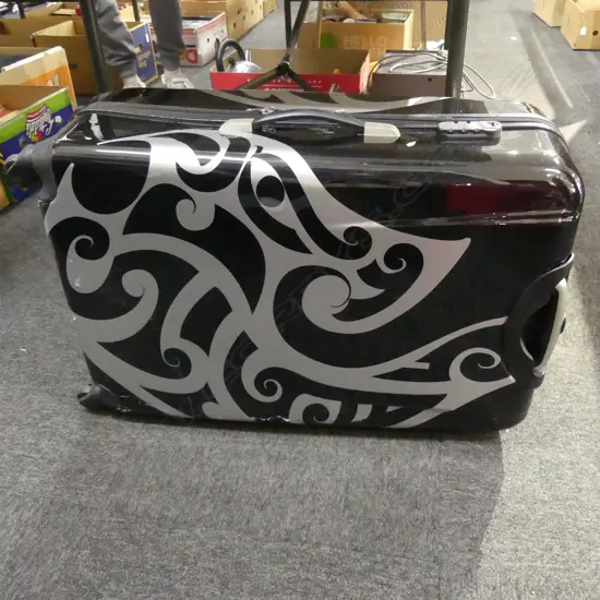 LG BLACK HAKA BRAND HARD SHELL SUIT CASE WITH MAORI DESIGN L 780MM