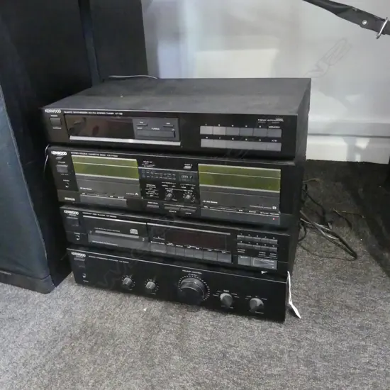 KENWOOD STEREO AMP ETC + SPEAKERS