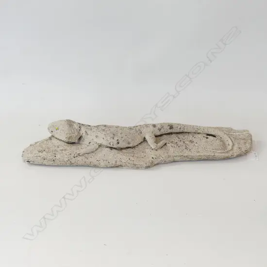 CONCRETE GARDEN LIZARD L.520mm