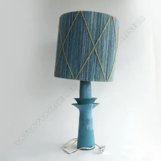RETRO BLUE POTTERY LAMP w. WOOL SHADE H.760mm A/F