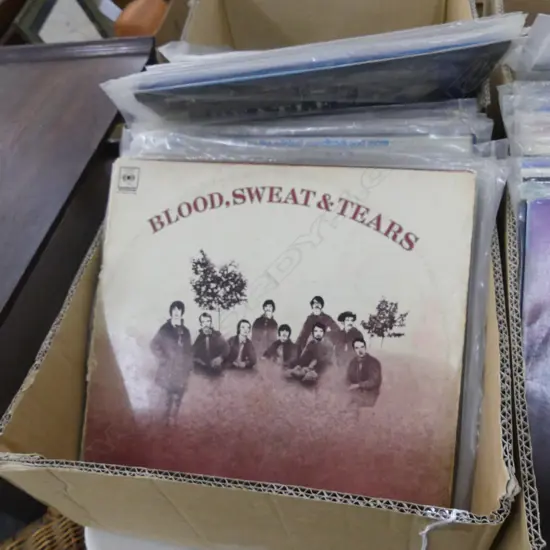 GOOD BOX LOT VINYL RECORDS