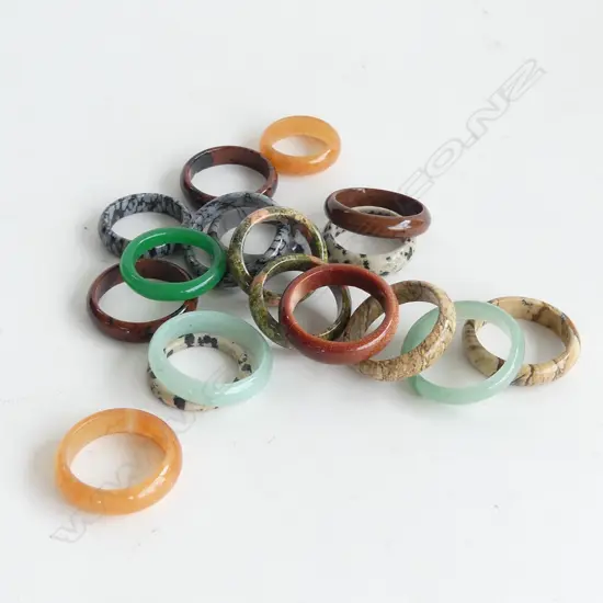18 ASST NATURAL STONE BAND RINGS