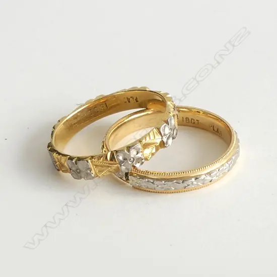 2 X 18CT GOLD & PALLADIUM BAND RINGS NEW OLD STOCK 6.1gms