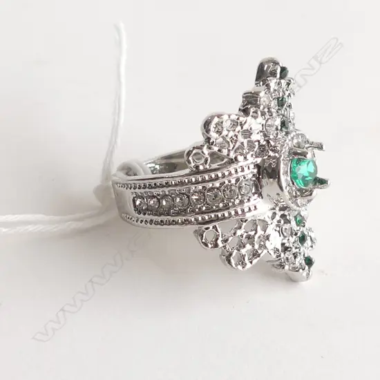 FAUX EMERALD AND DIAMOND COCKTAIL RING