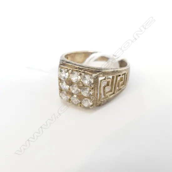 LGE SILVER & CZ SIGNET TYPE RING 9 STONES