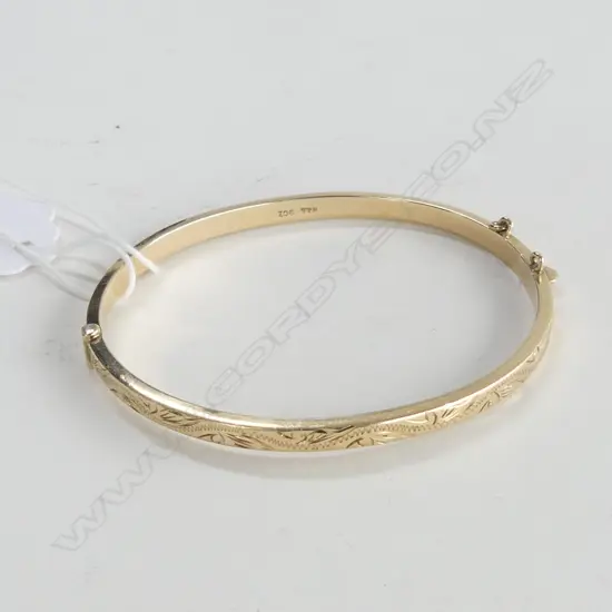 9CT YELLOW GOLD HINGED BANGLE 6.5gms