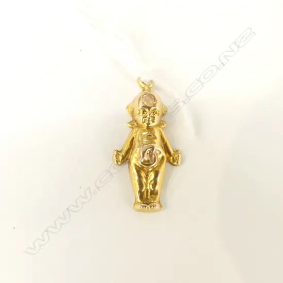 9CT COLD KEWPIE DOLL CHARM L 30 MM WITH DENTS
