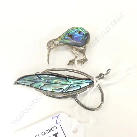 2 SILVER & PAUA BROOCHES: KIWI + AATAHUA LEAF & SWIRL
