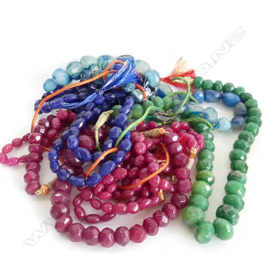5 BEADED NECKLACES; DYED STONE, LAPIS? ETC