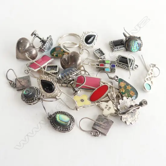 15 PRS ASST. STG EARRINGS 57 GRAMS