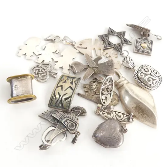 16 STG PENDANTS 80 GRAMS