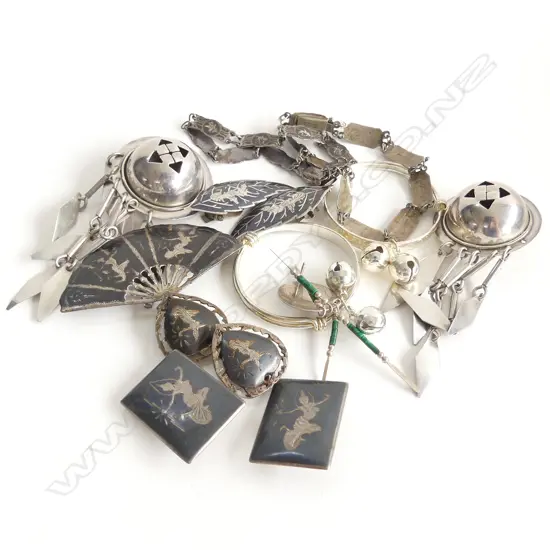 ASST. THAI SILVER ETC 100 GRAMS