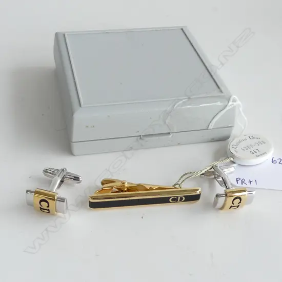 CHRISTIAN DIOR CUFFLINKS & TIE PIN - ORIGINAL SWING TAG